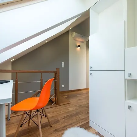 Charming 2-level - Podgorze, Old Town Apartment Krakau